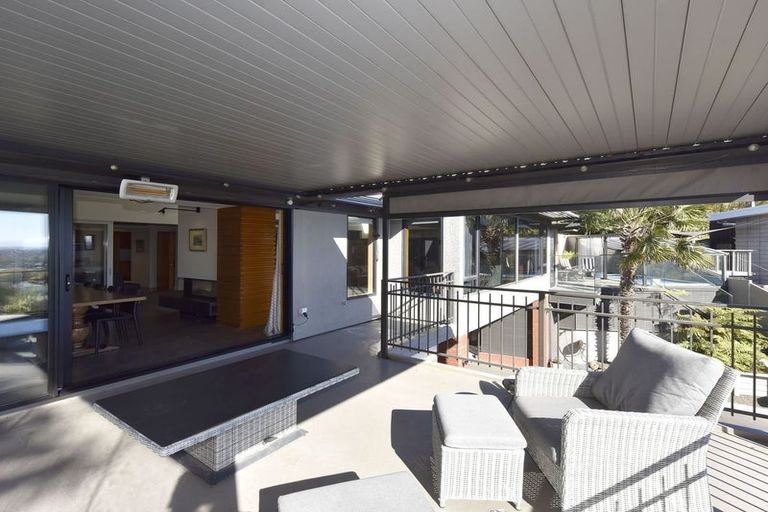 Photo of property in 12 Overdale Drive, Cashmere, Christchurch, 8022
