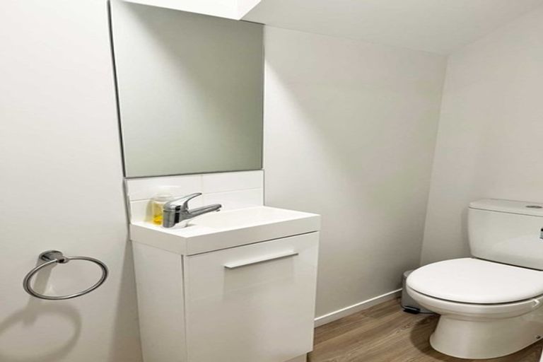 Photo of property in 79u5 Carrington Avenue, Silverdale, Hamilton, 3216
