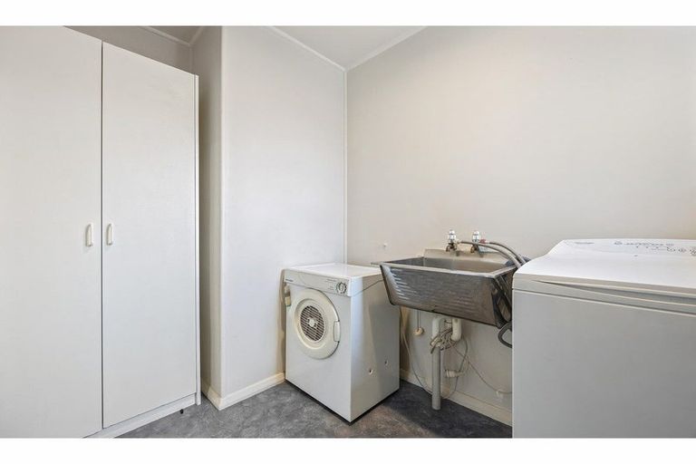 Photo of property in 191 Grahams Road, Burnside, Christchurch, 8053