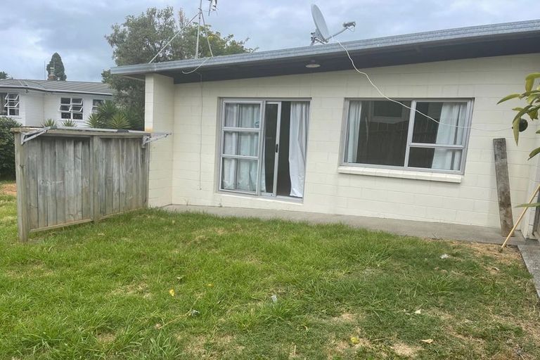 Photo of property in 1/21a Landscape Road, Papatoetoe, Auckland, 2025