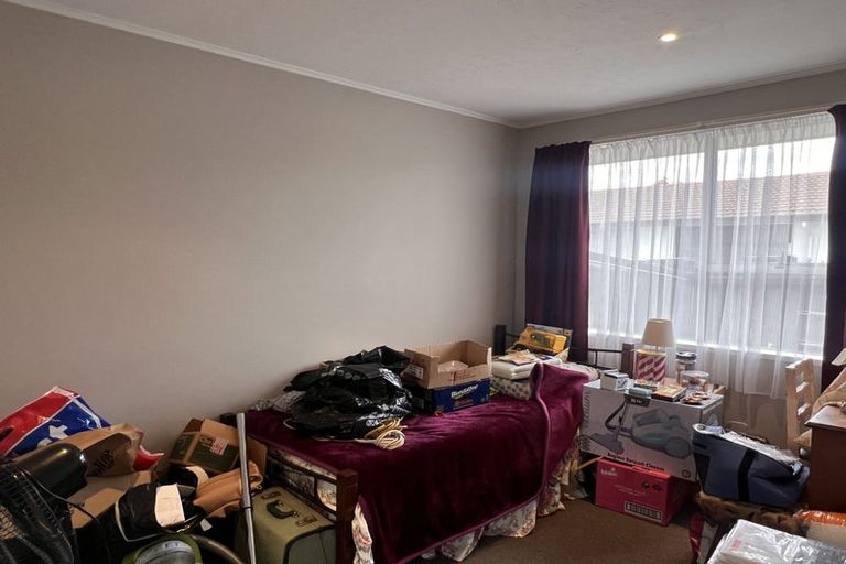 Photo of property in 49 Chipping Lane, Redwood, Christchurch, 8051