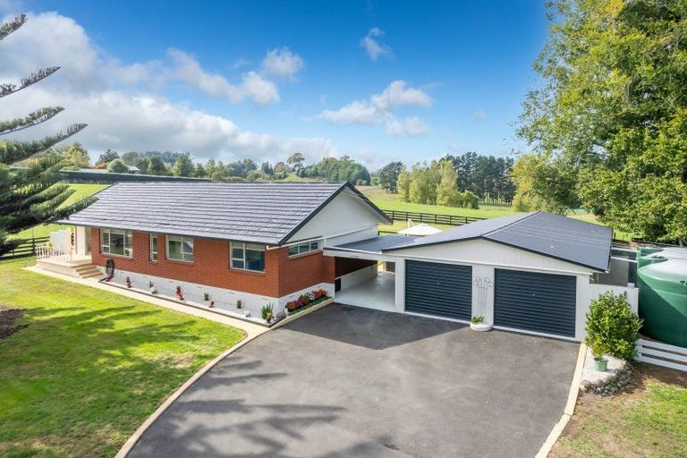 Photo of property in 4 Berkers Road, Ngahinapouri, Hamilton, 3290
