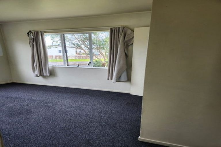 Photo of property in 32 Heathdale Crescent, Papakura, 2110