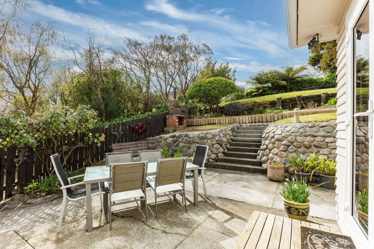 Photo of property in 25a Field Street, Silverstream, Upper Hutt, 5019