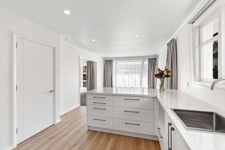 Photo of property in 17 Kennedy Road, Fairfield, Dunedin, 9018