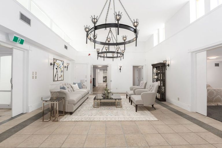 Photo of property in 430 Hawkins Hill Road, Brooklyn, Wellington, 6021