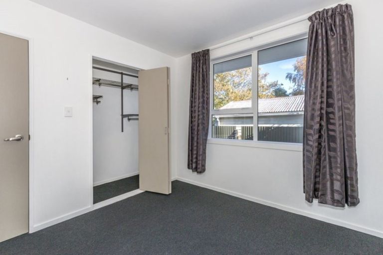 Photo of property in 17a Wades Avenue, Saint Martins, Christchurch, 8022