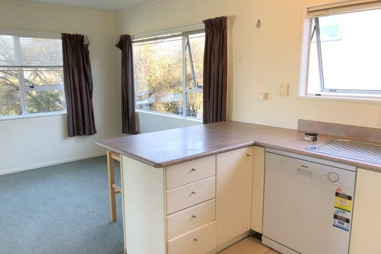 Photo of property in 14 Dallinghoe Crescent, Milford, Auckland, 0620