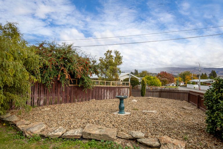 Photo of property in 17 Fox Street, Alexandra, 9320