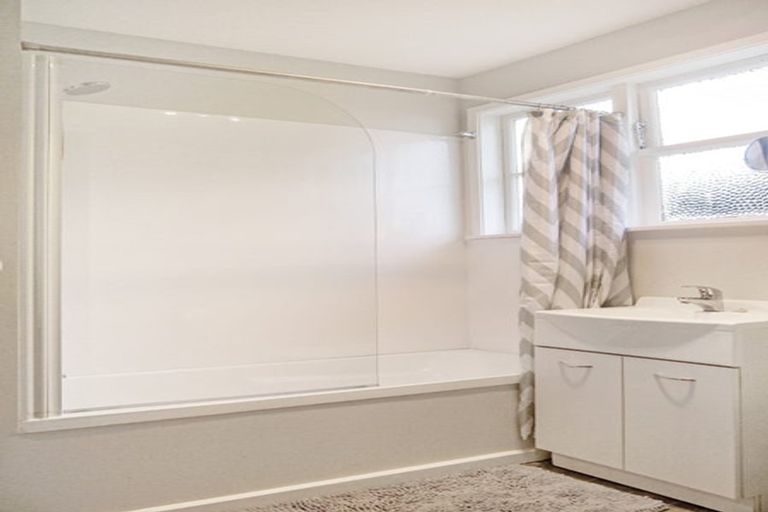 Photo of property in 60 Bould Street, Johnsonville, Wellington, 6037