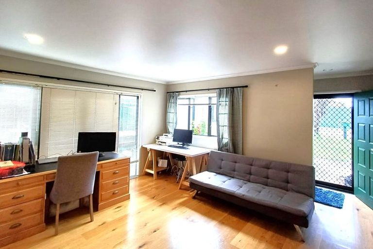 Photo of property in 13 Whitbourne Heights, Manurewa, Auckland, 2105