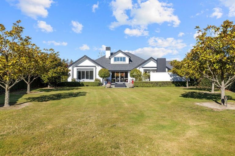 Photo of property in 92 Hodgens Road, Prebbleton, 7676