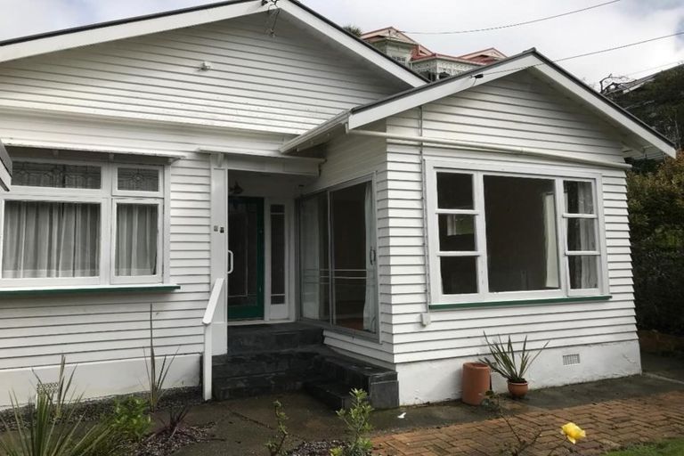 Photo of property in 67 Standen Street, Karori, Wellington, 6012