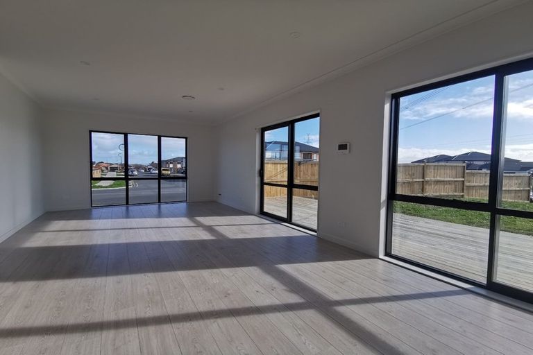 Photo of property in 27 Greenan Drive, Flat Bush, Auckland, 2019