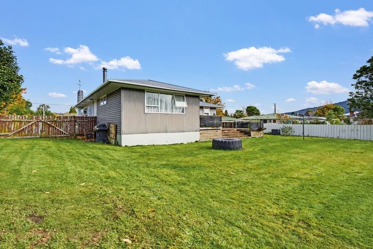 Photo of property in 4 Pukeko Street, Hillcrest, Rotorua, 3015
