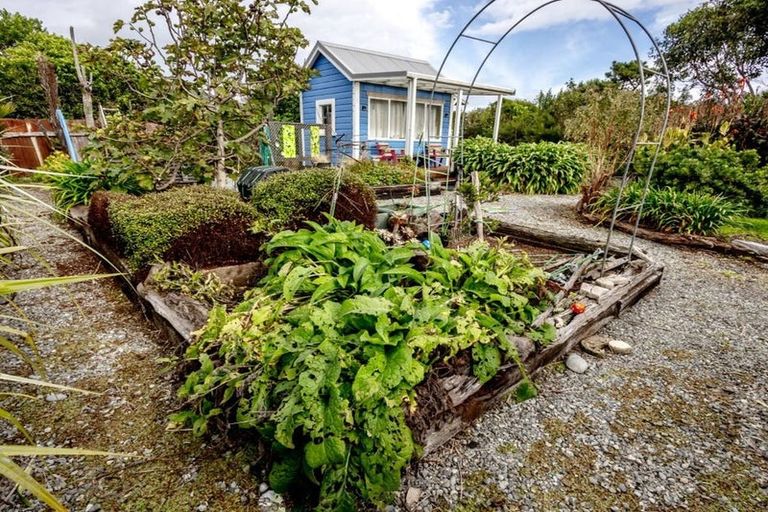 Photo of property in 10 Statham Street, Rapahoe, Greymouth, 7803