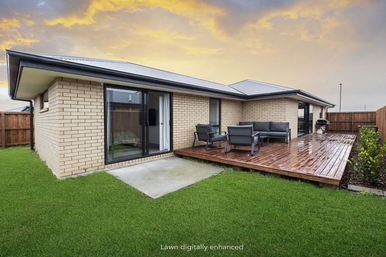 Photo of property in 11 Nepia Lane, Rolleston, 7615