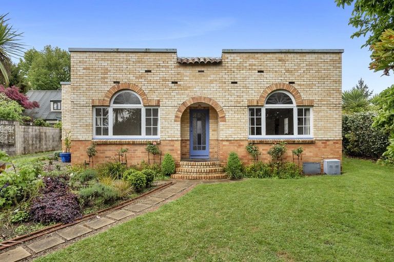 Photo of property in 108 Macfarlane Street, Hamilton East, Hamilton, 3216