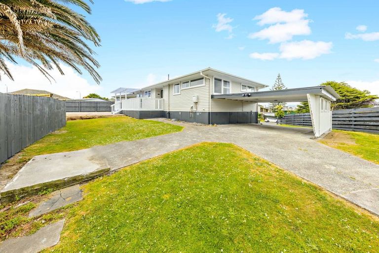 Photo of property in 8 Lympne Lane, Mangere, Auckland, 2022