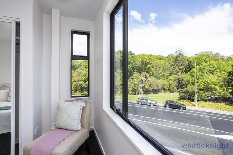 Photo of property in 2/11 Carlton Mill Road, Merivale, Christchurch, 8014