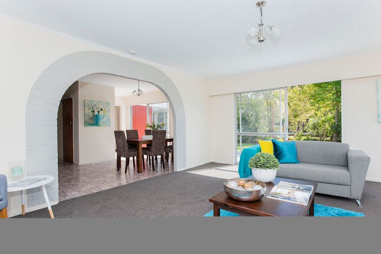 Photo of property in 27 Waingake Road, Manutuke, 4072
