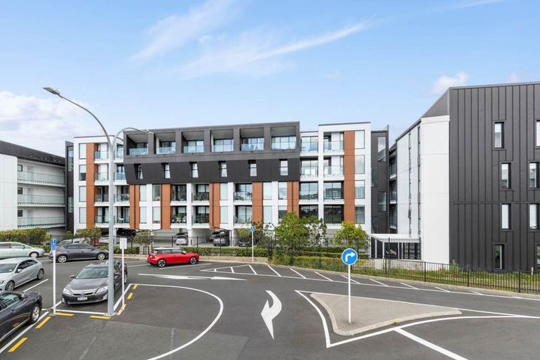 Photo of property in 102/19 Rawene Road, Birkenhead, Auckland, 0626