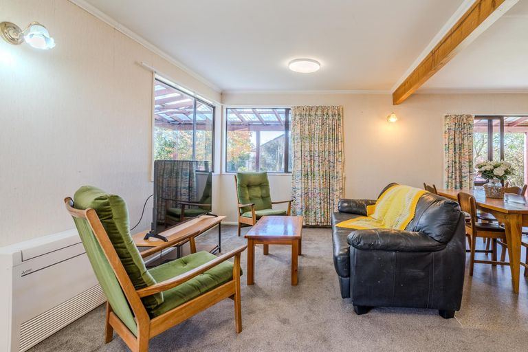 Photo of property in 33 Braemar Place, Twizel, 7901