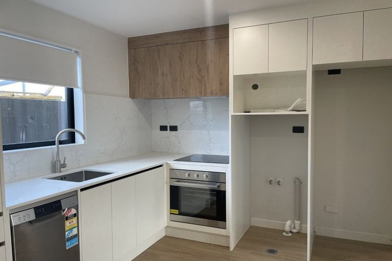 Photo of property in 5/9 Kamaka Road, Mangere Bridge, Auckland, 2022