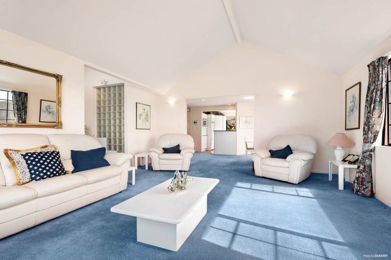 Photo of property in 79 Bushlands Park Drive, Albany, Auckland, 0632