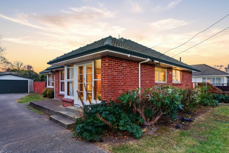 Photo of property in 50 Staveley Street, Avonhead, Christchurch, 8042