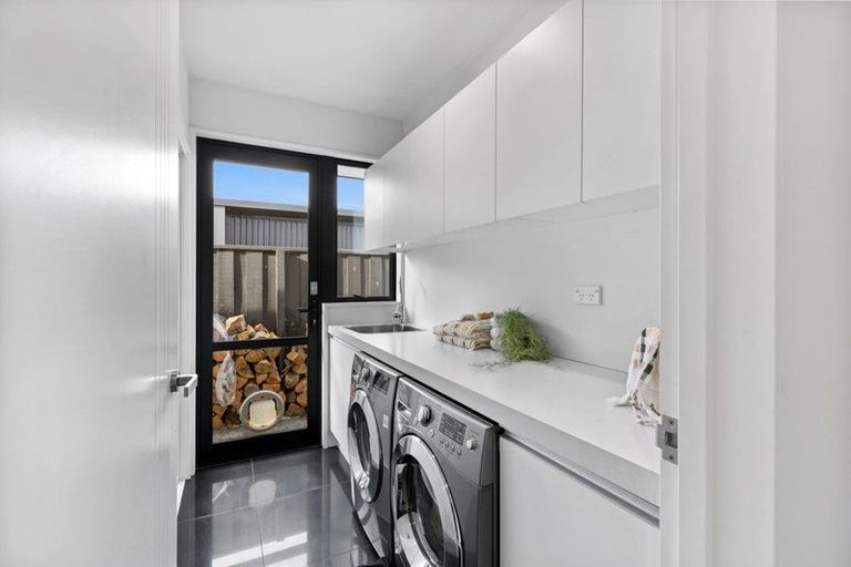 Photo of property in 8 Chimera Street, Pegasus, 7612