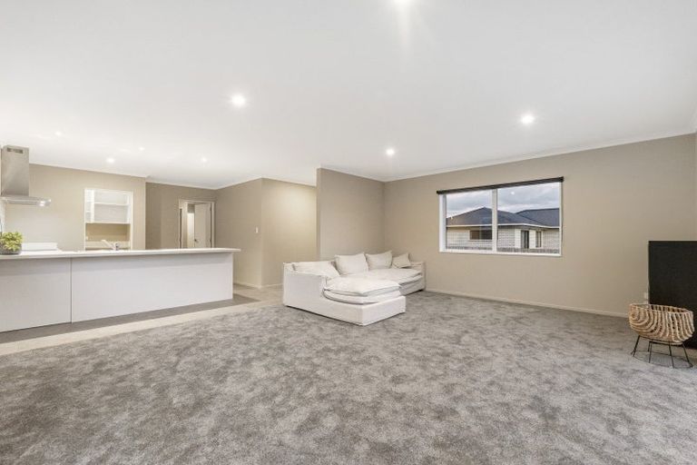 Photo of property in 12 Carrick Robertson Place, Waihi, 3610