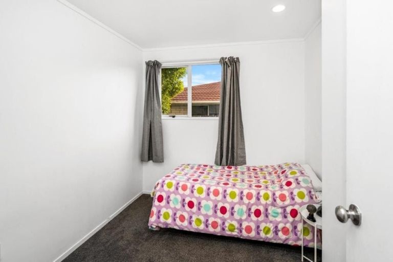 Photo of property in 21 Seaspray Drive, Mount Maunganui, 3116