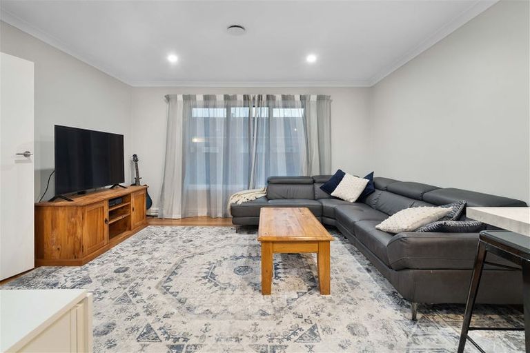 Photo of property in 2/358 Worcester Street, Linwood, Christchurch, 8011