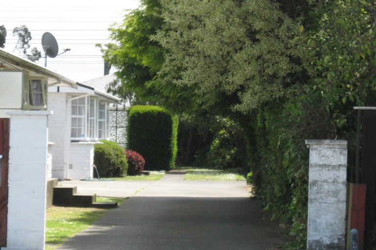 Photo of property in 385 Withells Road, Avonhead, Christchurch, 8042
