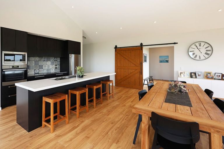 Photo of property in 55 Gardiners Road, Awamoa, Oamaru, 9495