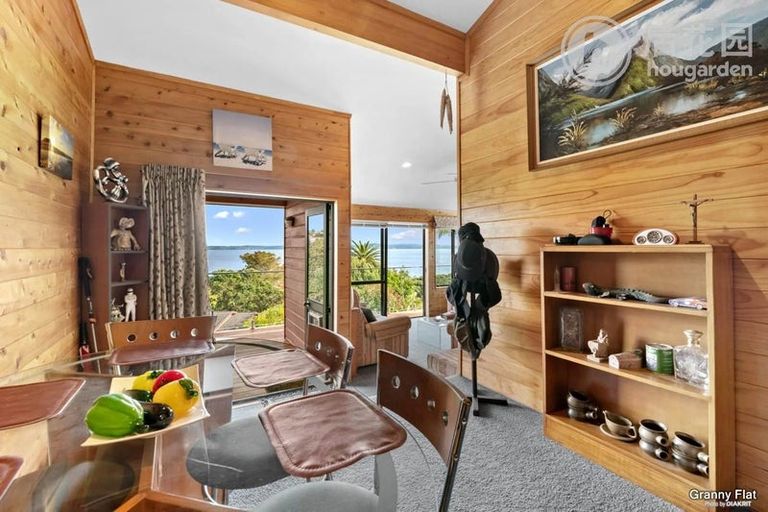 Photo of property in 6 Fishermans Cove, Army Bay, Whangaparaoa, 0930