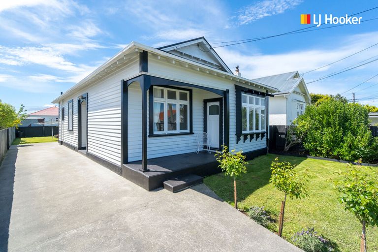 Photo of property in 17 Trafalgar Street, Saint Kilda, Dunedin, 9012