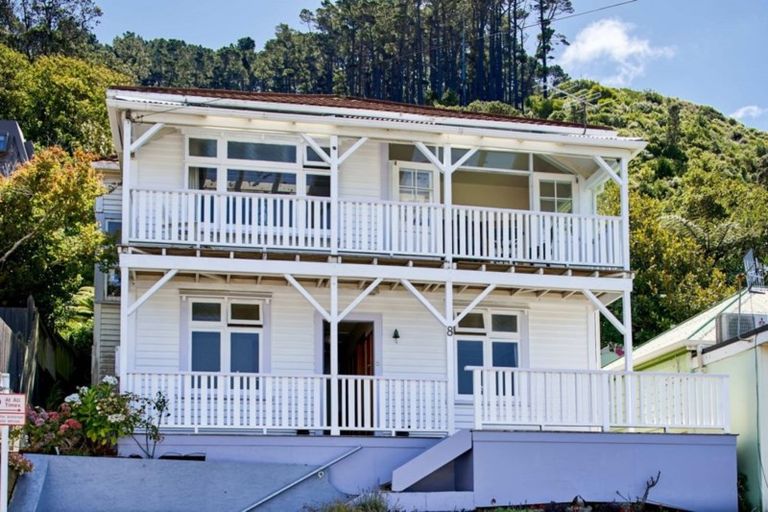 Photo of property in 8 Pitarua Street, Thorndon, Wellington, 6011