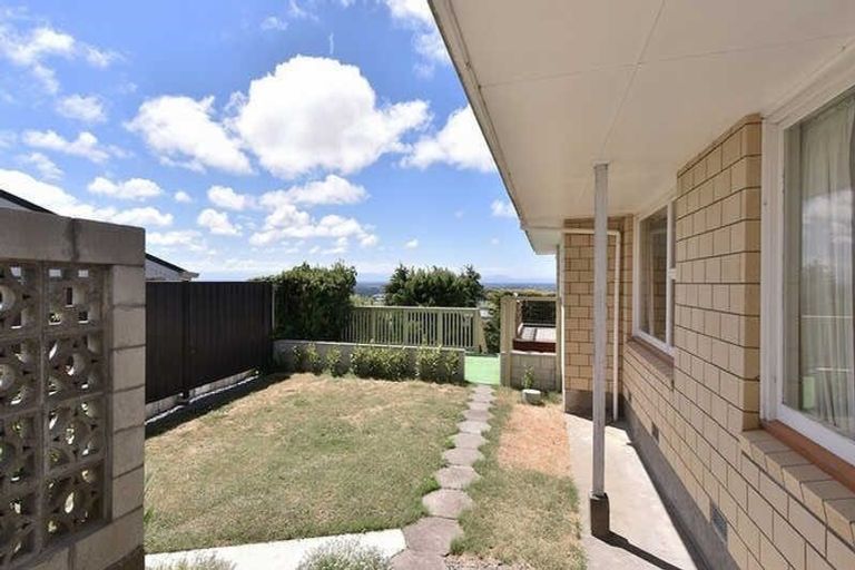 Photo of property in 22 Michael Avenue, Mount Pleasant, Christchurch, 8081