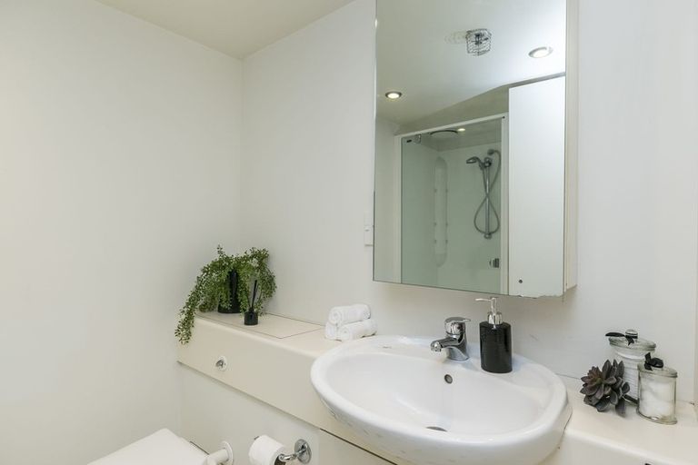 Photo of property in Hannahs Warehouse, 3/13 Leeds Street, Te Aro, Wellington, 6011