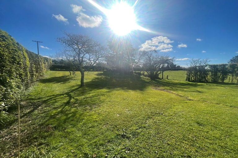 Photo of property in 135a Lepper Road, Inglewood, 4386