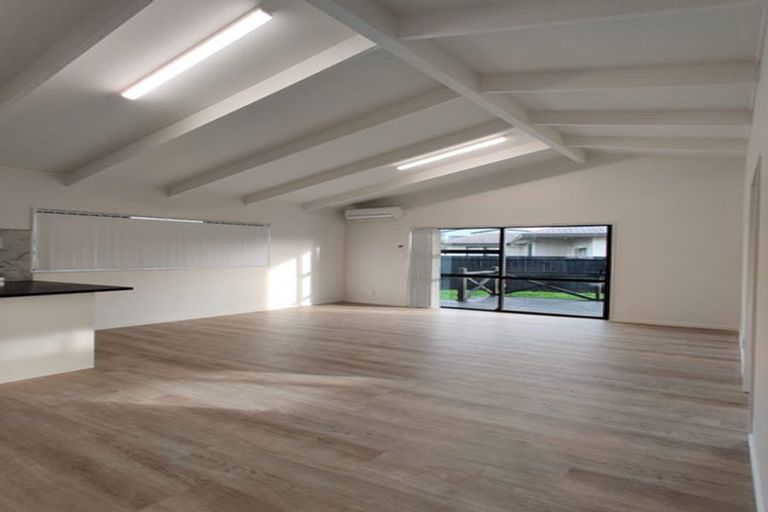 Photo of property in 180 Old Wairoa Road, Papakura, 2110