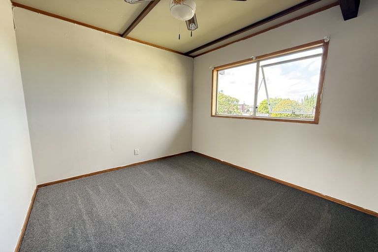 Photo of property in 7 Greers Road, Weymouth, Auckland, 2103