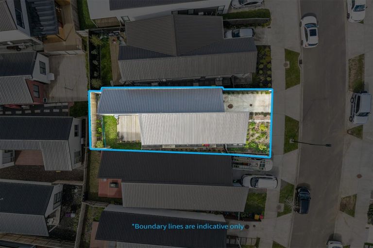 Photo of property in 14 Horokaka Street, Massey, 0614