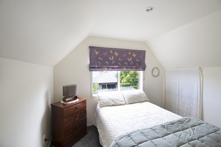Photo of property in 10 Waitaha Place, Clive, 4102