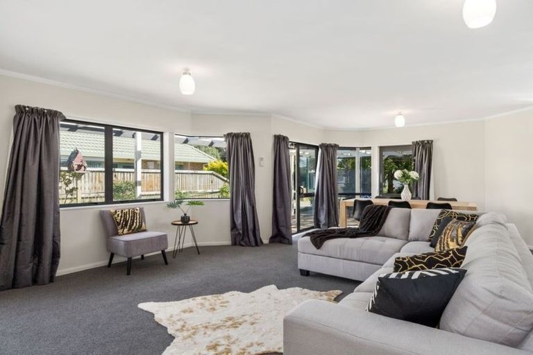 Photo of property in 676 Gloucester Road, Papamoa Beach, Papamoa, 3118