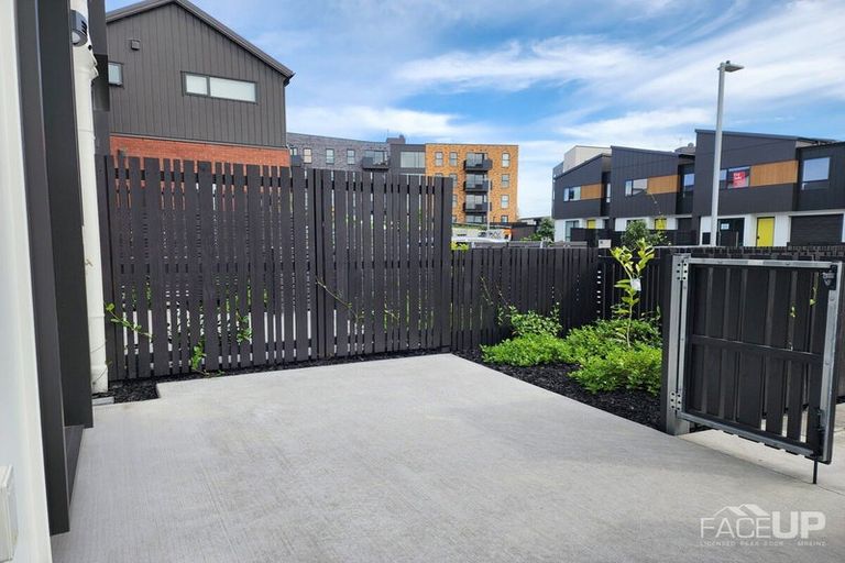Photo of property in 19 Hema Road, Hobsonville, Auckland, 0616