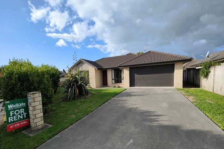 Photo of property in 18 Oldfield Court, Huntington, Hamilton, 3210
