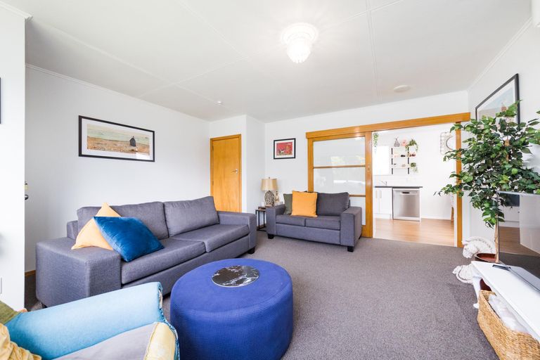 Photo of property in 99 Buick Crescent, Awapuni, Palmerston North, 4412